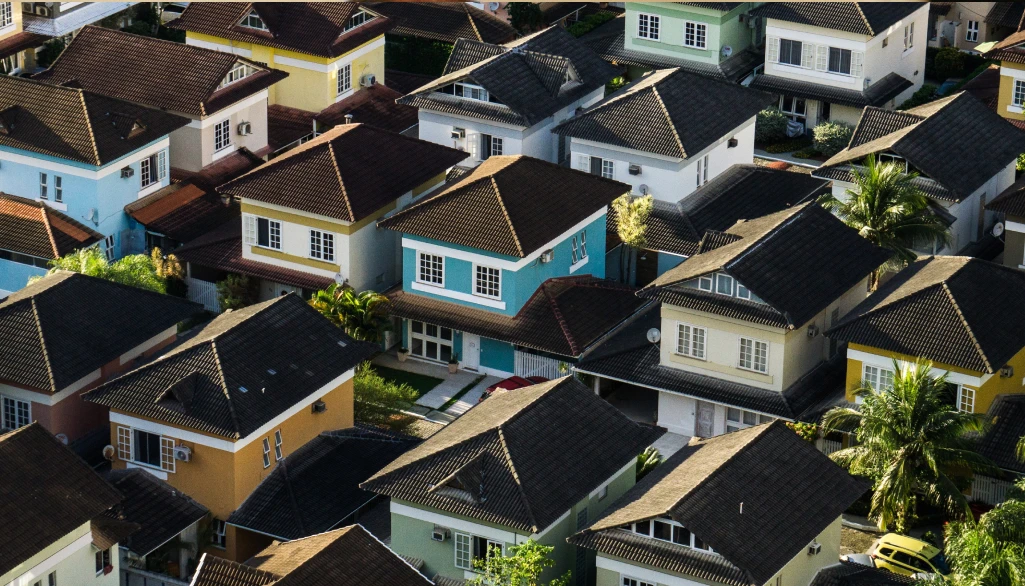 La Familia housing